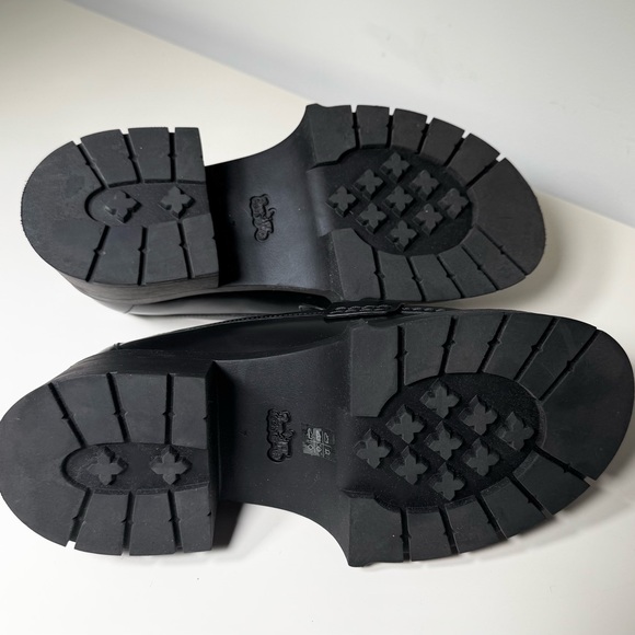 coach black leather loafters - Picture 3 of 4